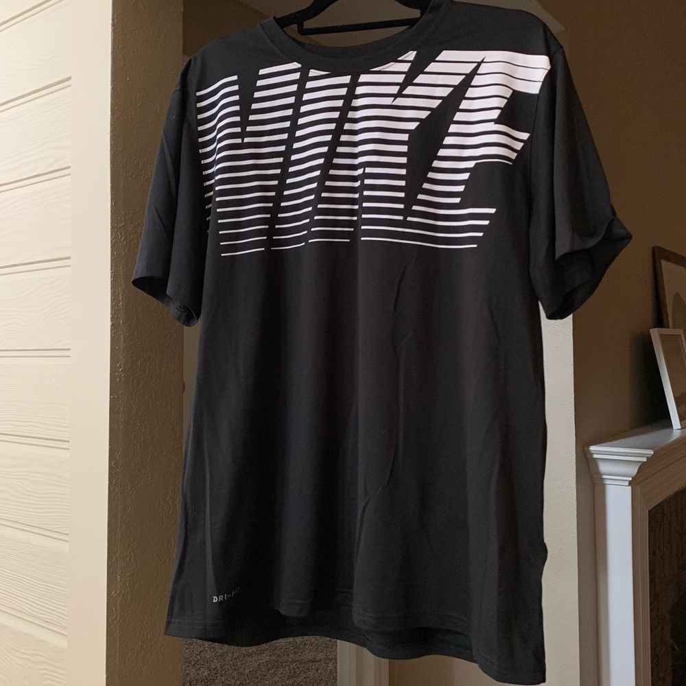 XL Nike Dri-Fit Tee